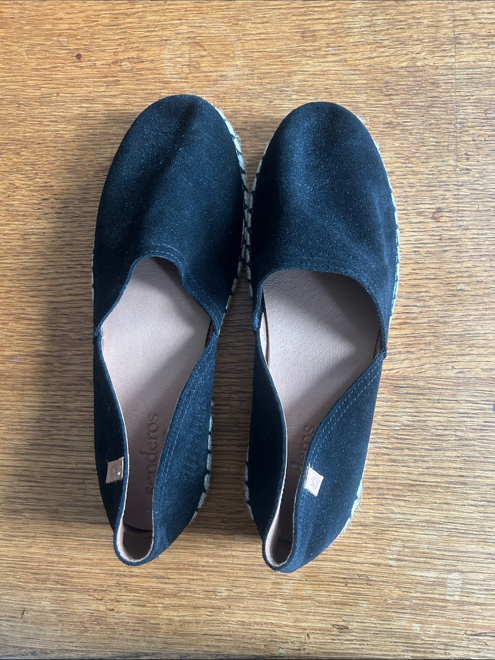 Senderos Black Women's Slip-On Espadrille Flats new never worn size 41, 10.5